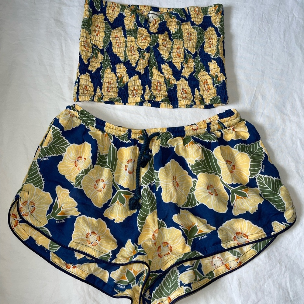 Benoa ilima namika tube top & moana shorts